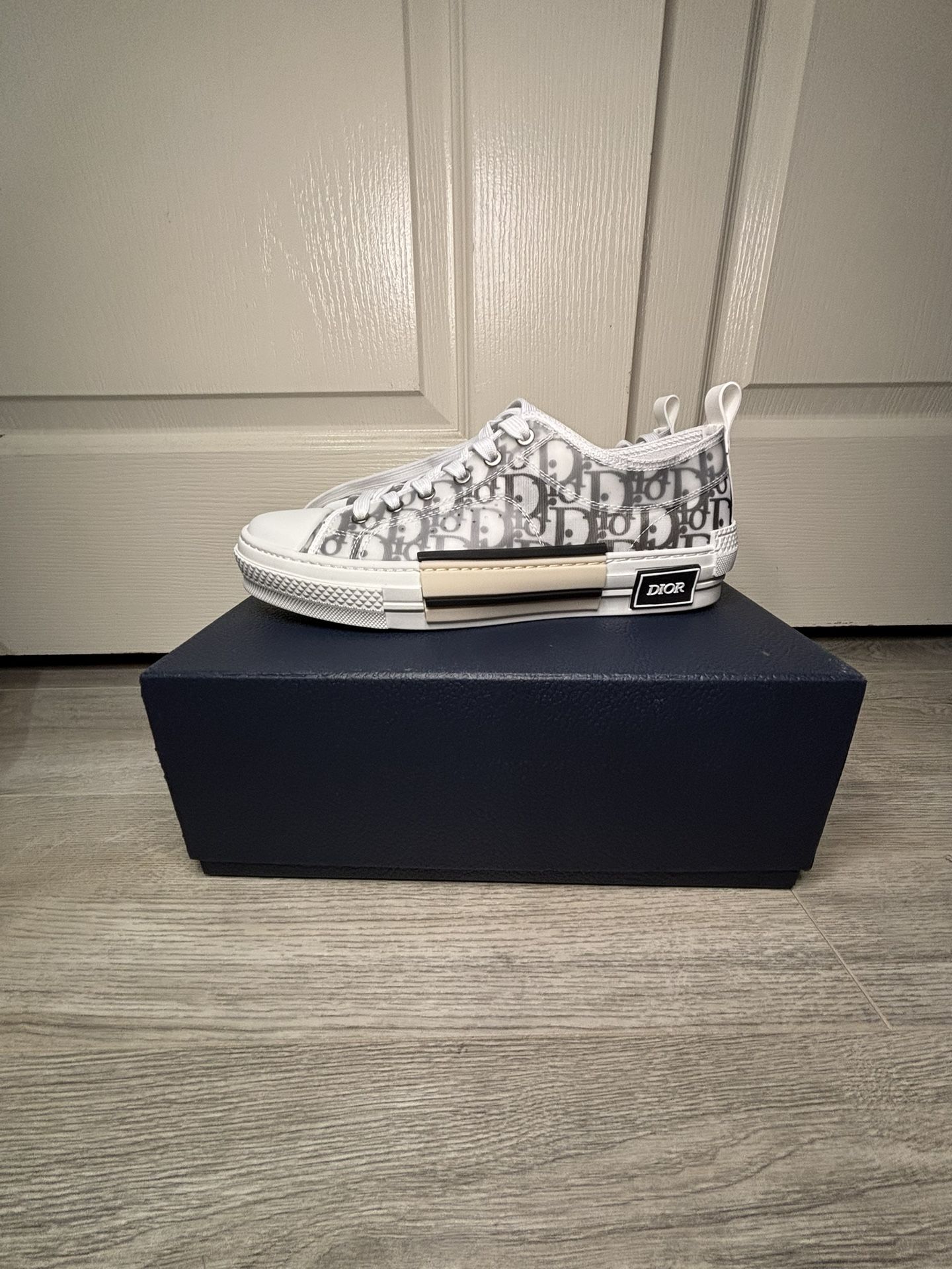 DIOR Low tops