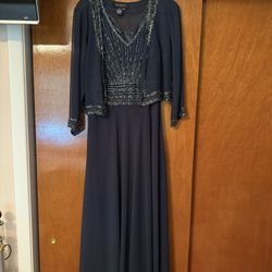 Almost New 2 Pcs KARA Blue Grown Size 12P Dress