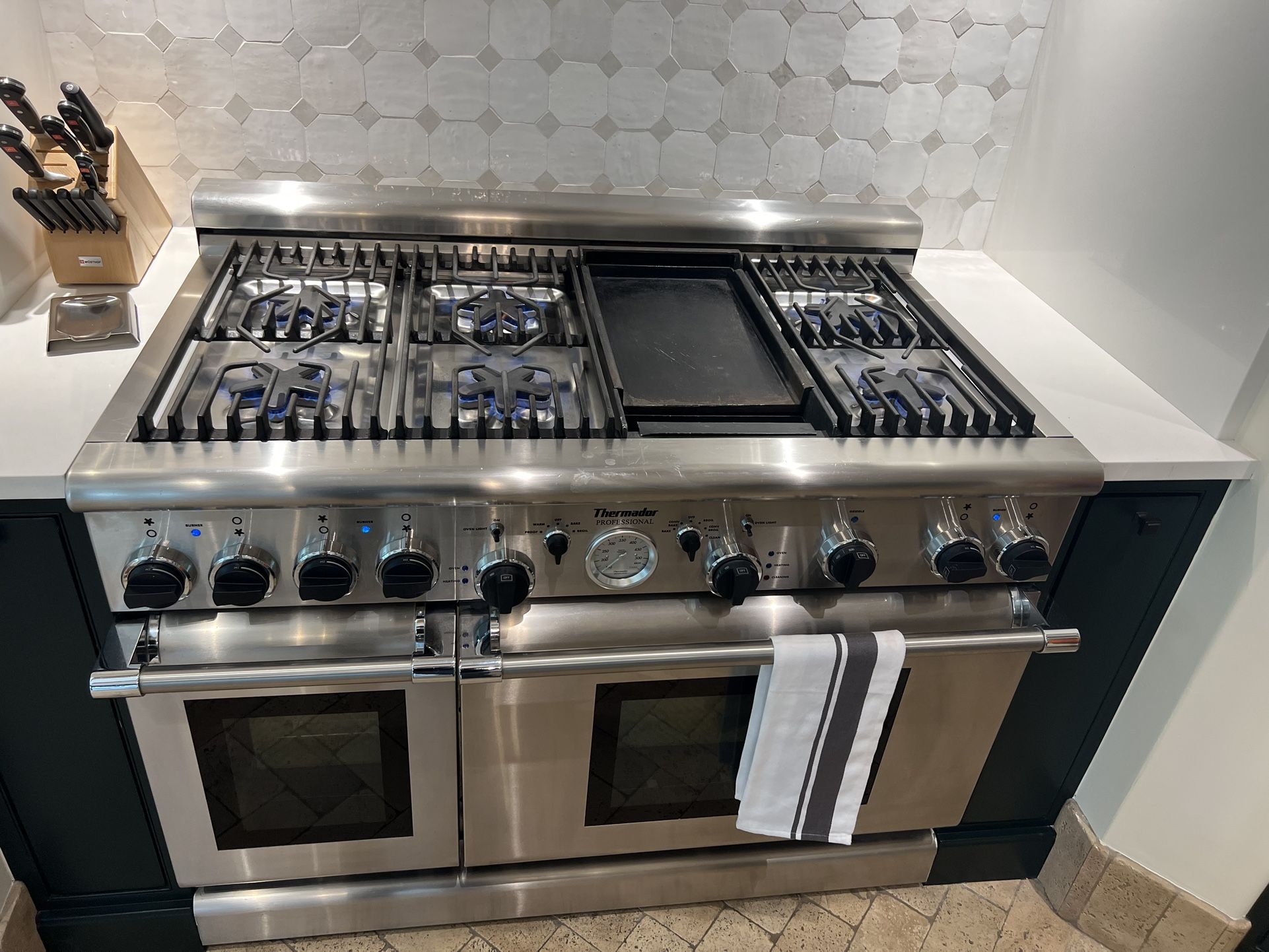 Thermador 48 Range for Sale in Phoenix, AZ OfferUp