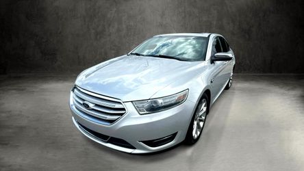 2014 Ford Taurus