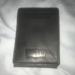 Levi wallet