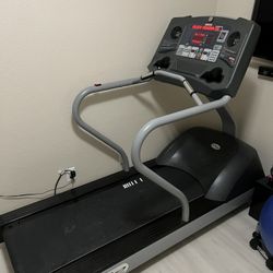 Star Trac 7600 Pro Treadmill