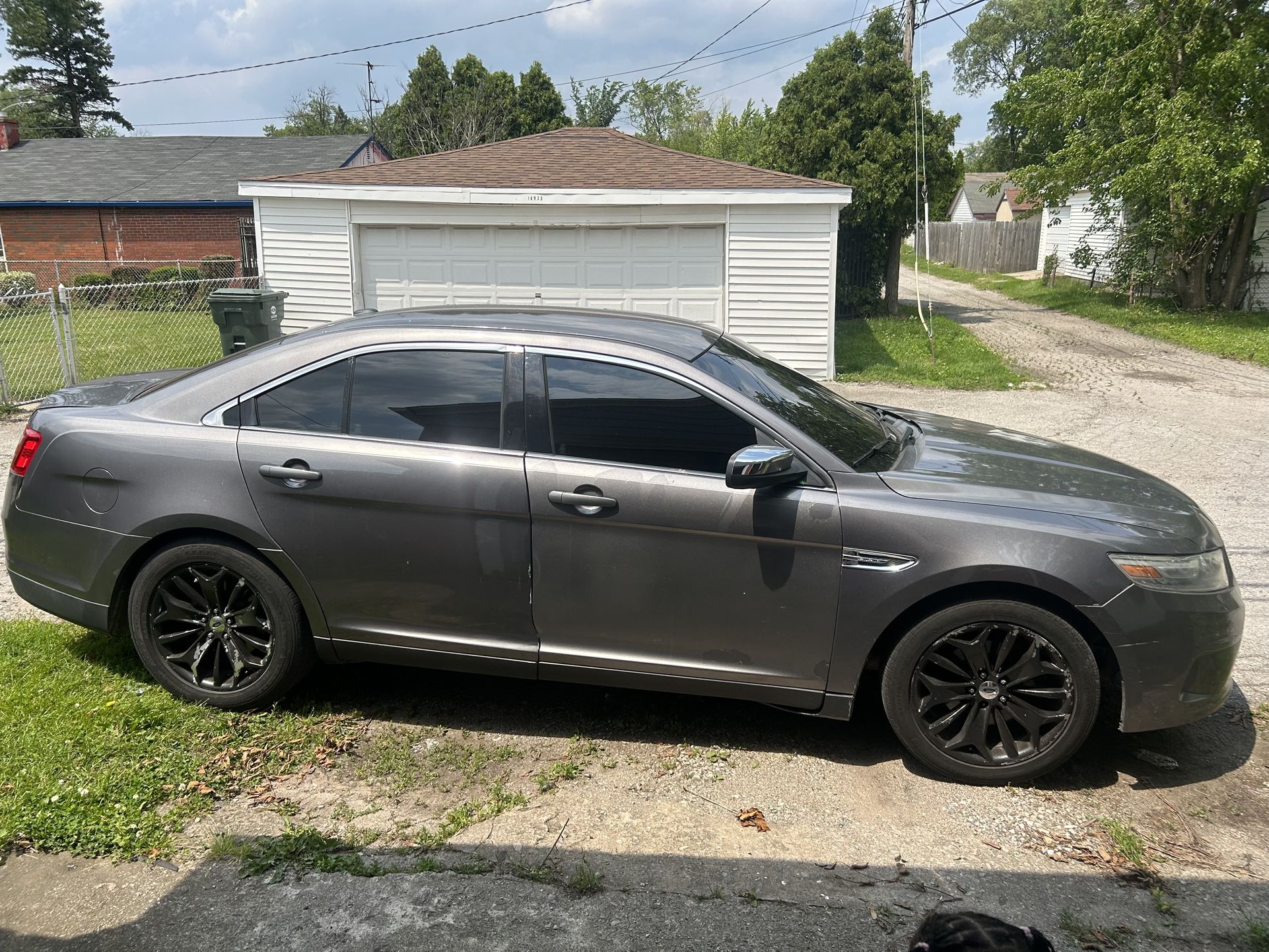 2013 Ford Taurus