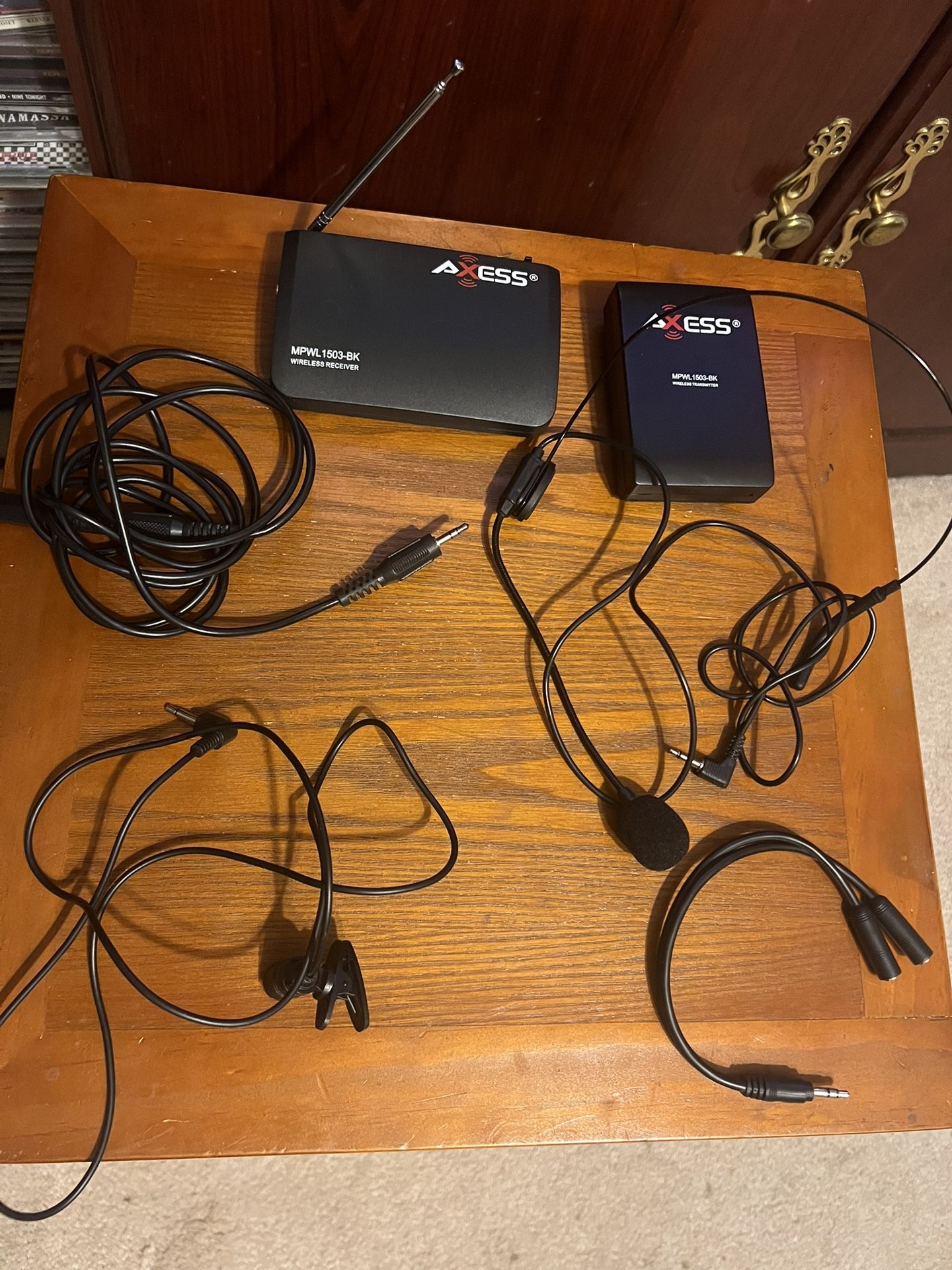 Axess Wireless Microphone Transmitter 