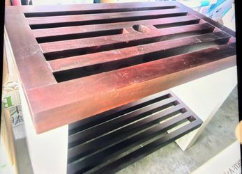 Marble / Hardwood Decor Table