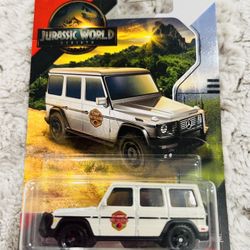 Matchbox Jurassic World '14 Mercedes-Benz G-Class G550