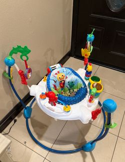 Baby bouncer