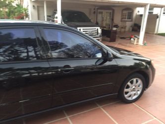 Kia Spectra5 2005
