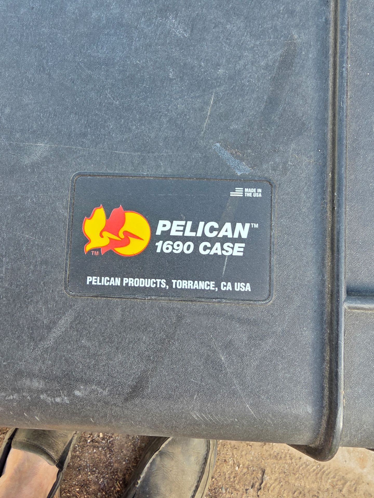 Free very large Pelican case 31" x 25" x 12"