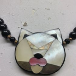 KITTY CAT WITH SHELL INLAY 🐚 NECKLACE 