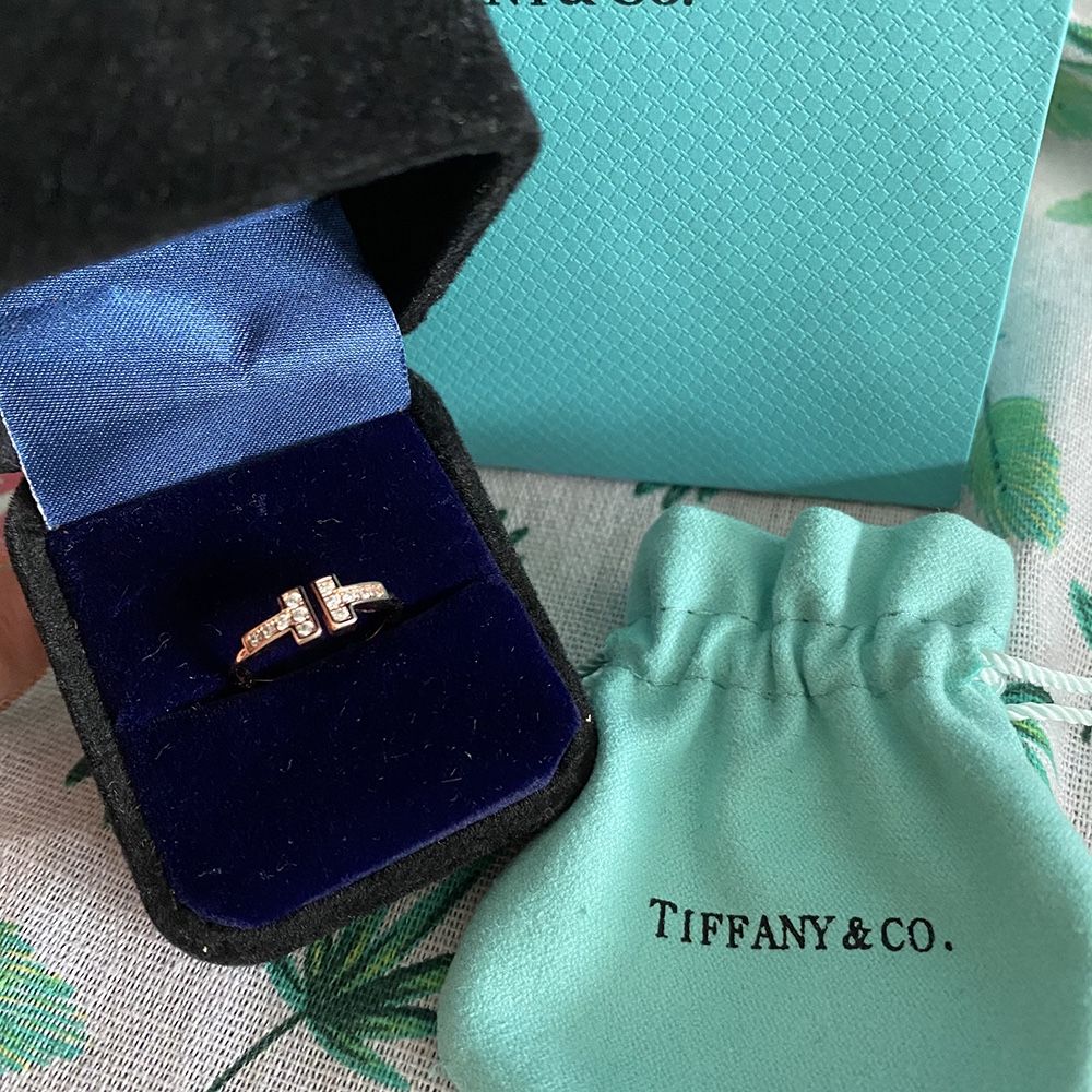 Tiffany & Co. T Open Rose Gold Ring
