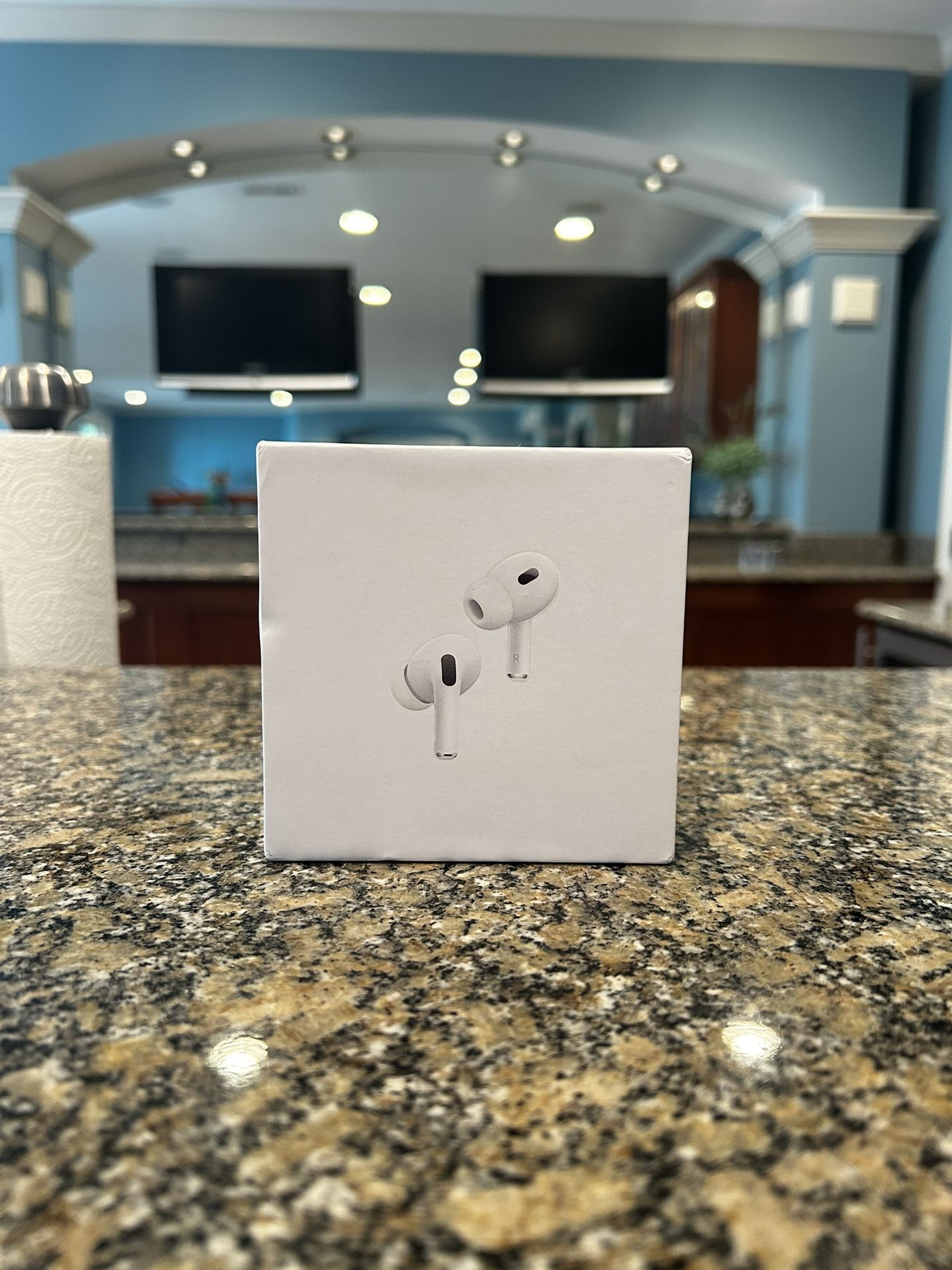 AirPod Pro 2 (USED LIKE NEW)