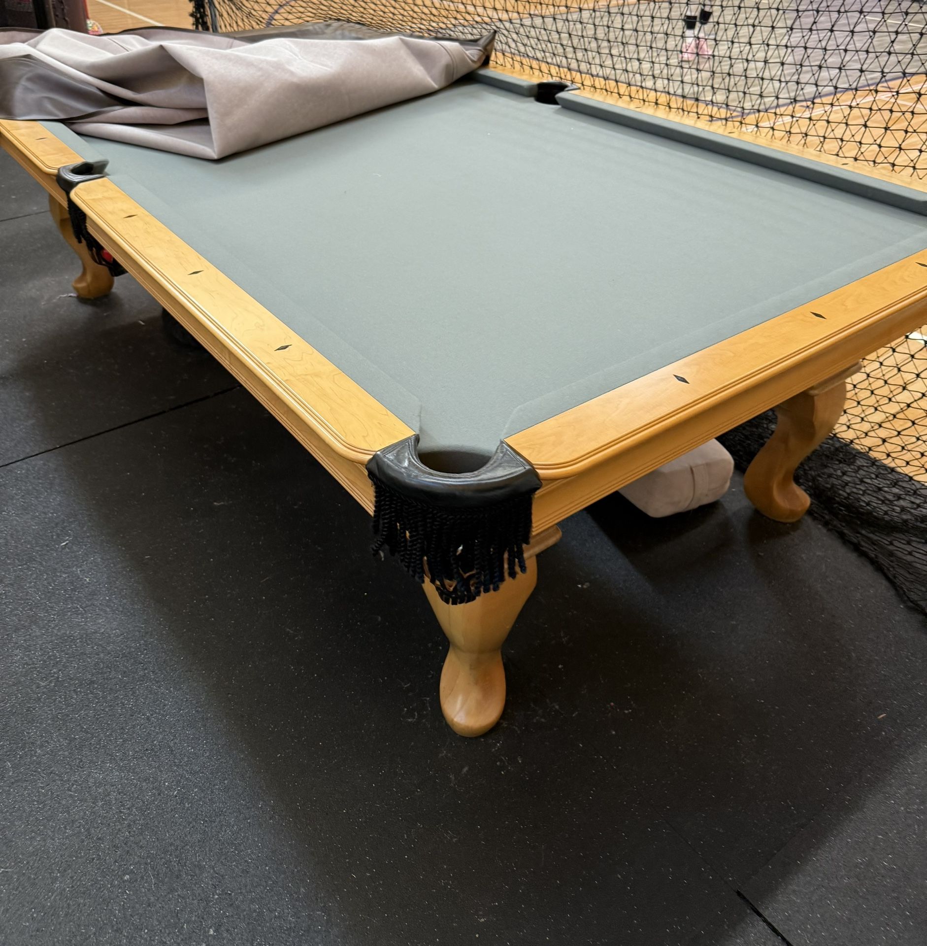 Full Size Pool Table