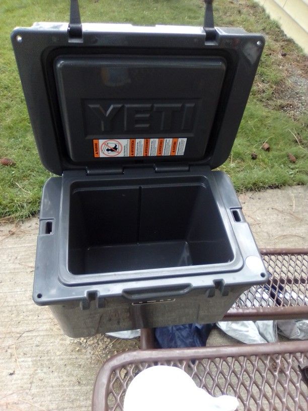 Yeti 35 Cooler