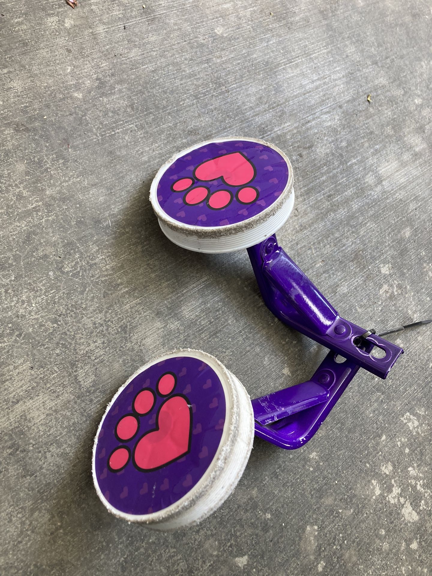 Training Wheels 16”