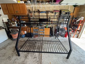Twin over queen bunk bed