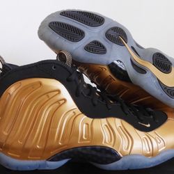 Nike Foams 6.5 men size