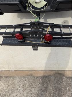 Motorcycle carrier with lights