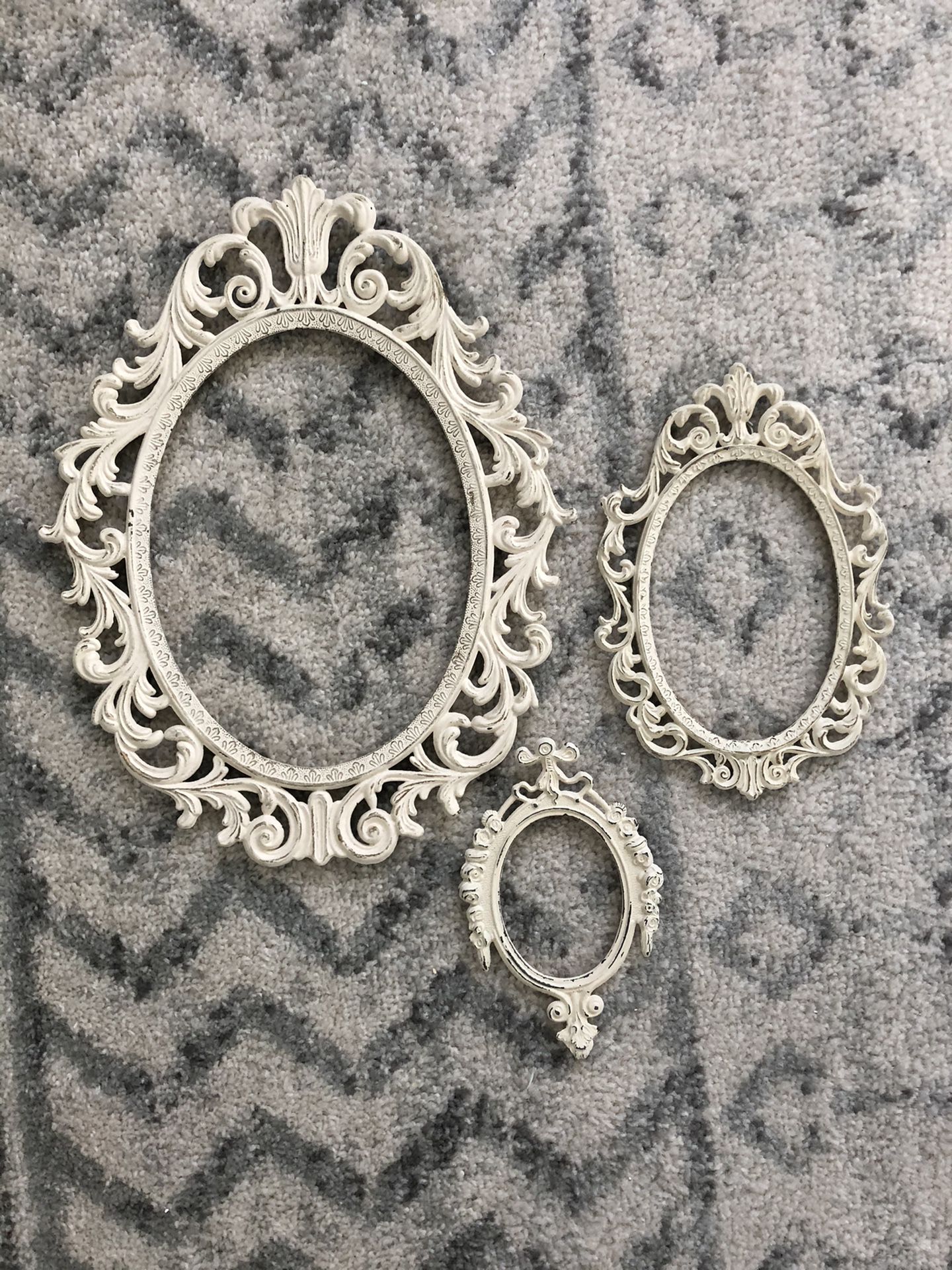 Set of vintage metal frames