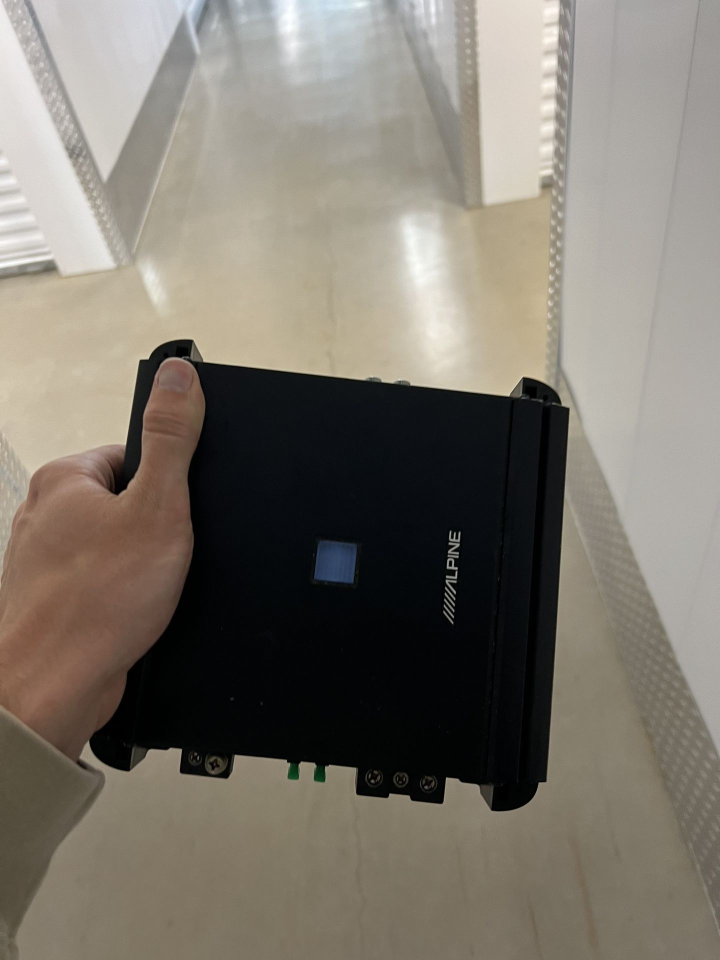 Alpine V-Power MRV-M500 Mono Power Amplifier - 500W RMS