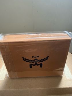 MCM Black Bifold  Men Black Wallet