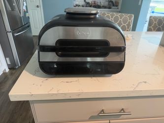 Ninja XL smart foodie grill