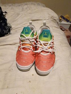 Air Max  blue green yellow orange Grey  size 9
