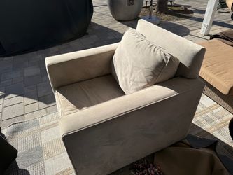 Free chair - super comfy