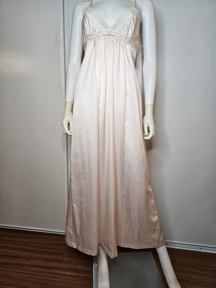 NWT Christian Dior Lace Trim Nightgown Bloomingdales Petite VTG Size S