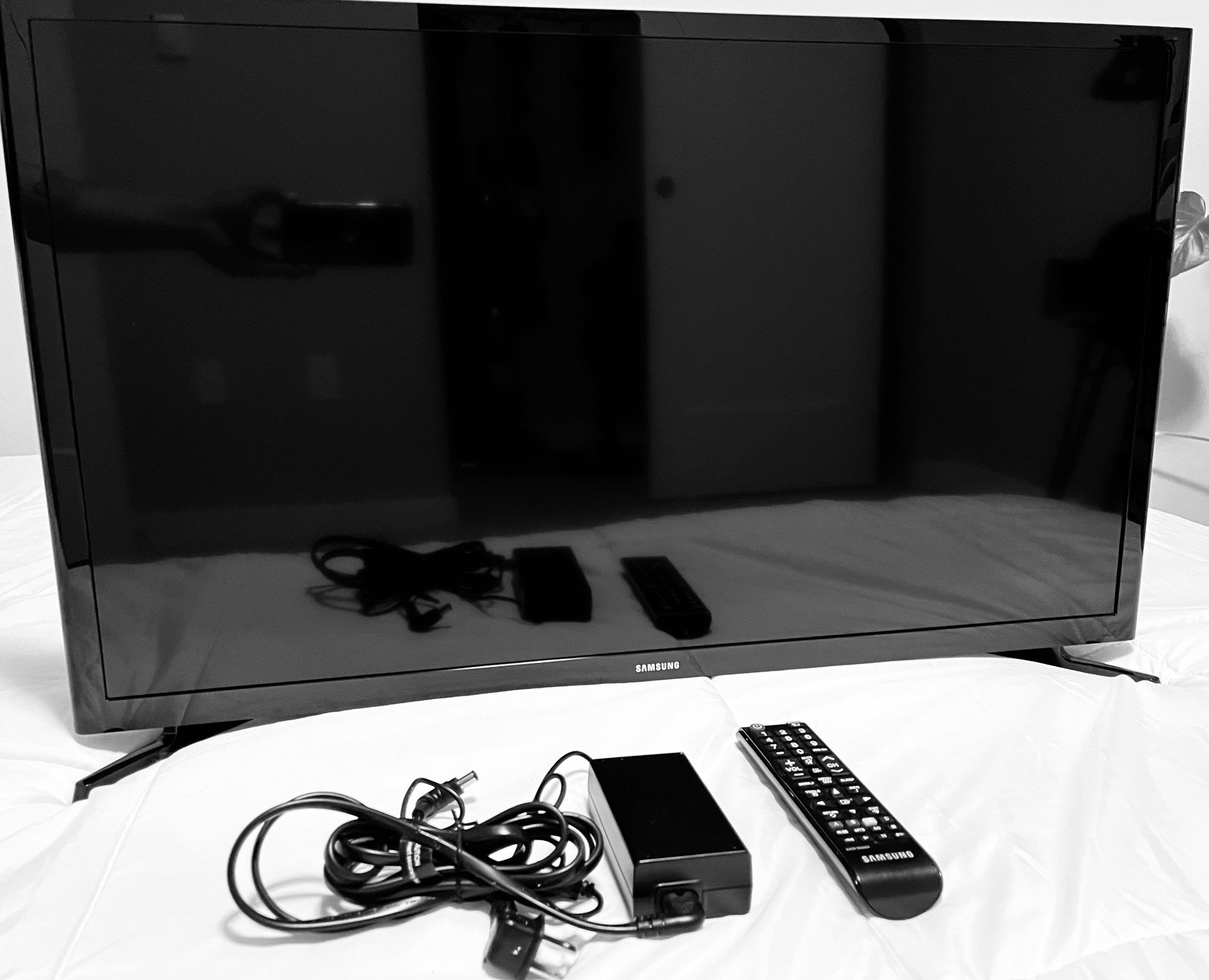 TV Samsung UN32J4000AF