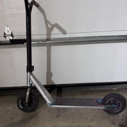 Custom Trick Scooter with Pneumatic Tires – Works Great
