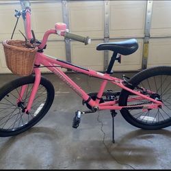 Girl beach cruise bike