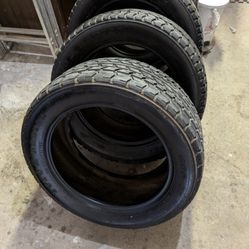 Set Of 4 Toyo Tires