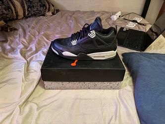 Retro Jordan 4s