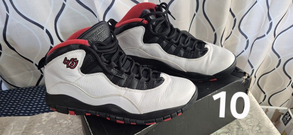 Air Jordan Retro 10