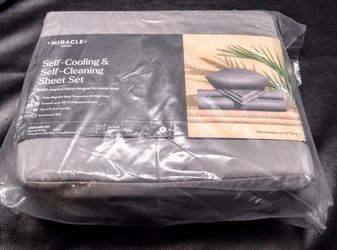 Brand New Miracle Made Self-Cooling Self-Cleaning King Sheet Set (Sateen) Gray