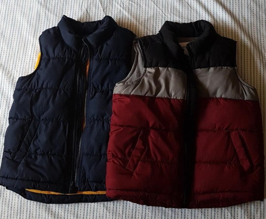 2 Old Navy Puffer Vests 5T