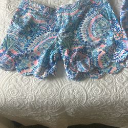 Lilly Pulitzer, scalloped short, and skirt