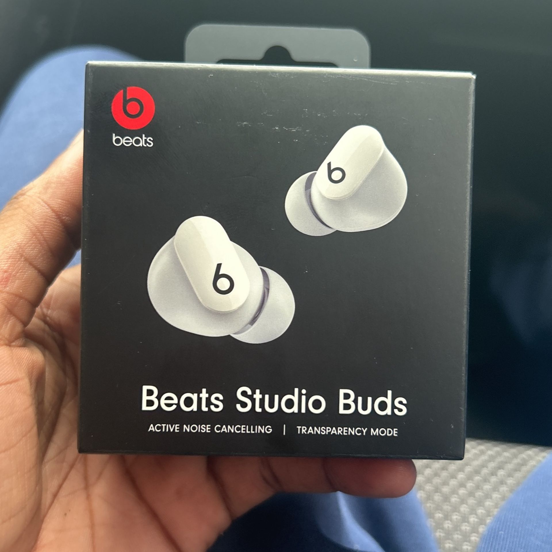 Beats Studio Buds