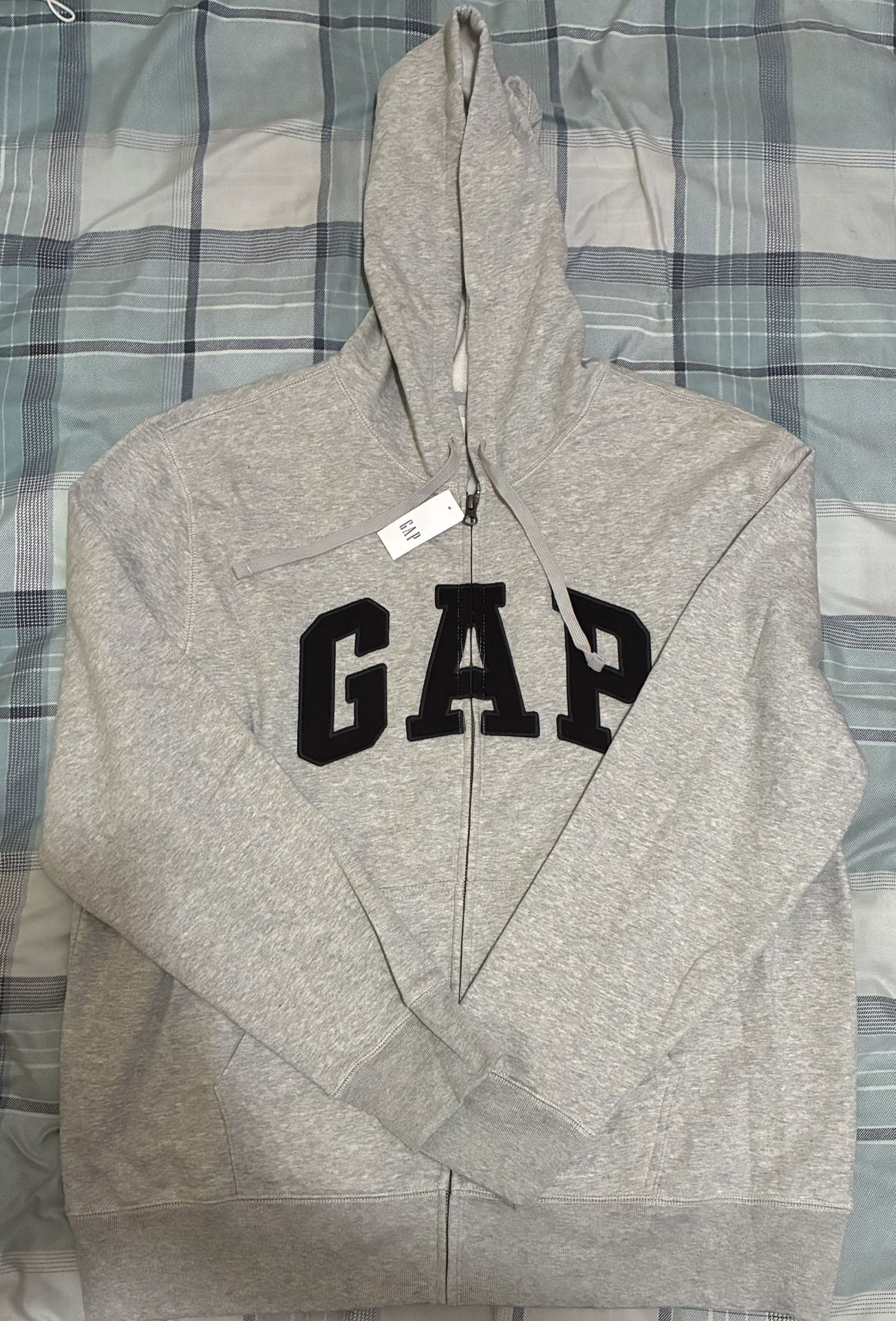 GAP Men’s Hoodie
