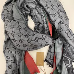 Scarf