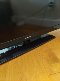 Samsung TV Used 45" $190 (Look All Pictures)
