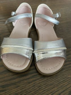 Girls silver and white sandals sz 27 sz 10