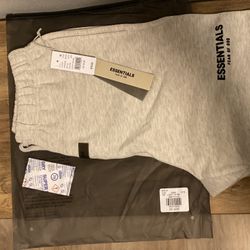 Essentials Shorts Size XS