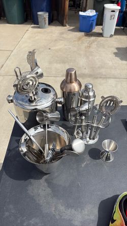 Stainless steel Bar set