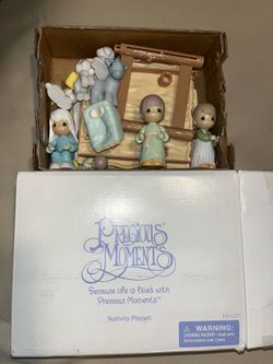 Precious moments nativity playset