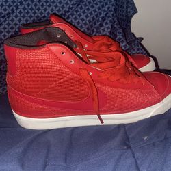 Nike Blazer “Varsity Red 09” (Size 10.5)