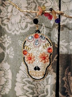 Beautiful Halloween sugar skull beaded Garland