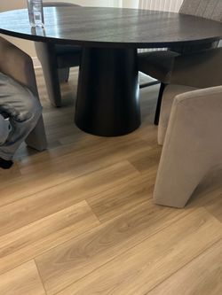 Dinning table