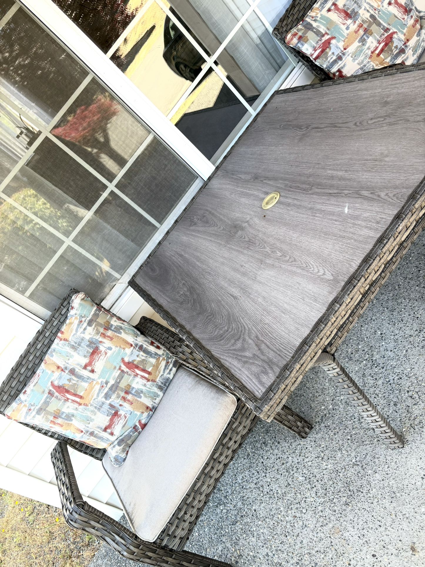 Patio Furniture (set)